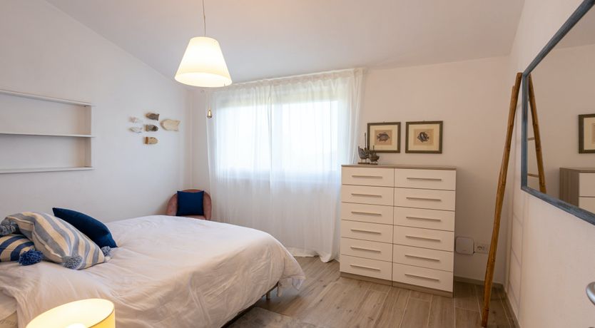 Photo of The Black Rose