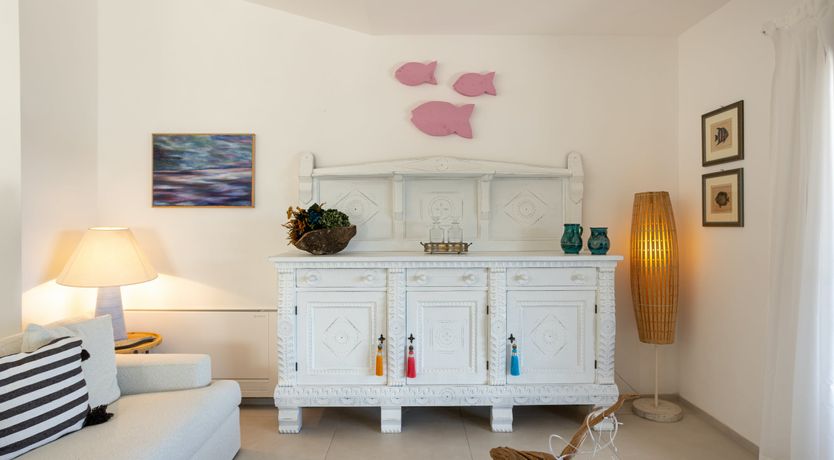 Photo of The Black Rose