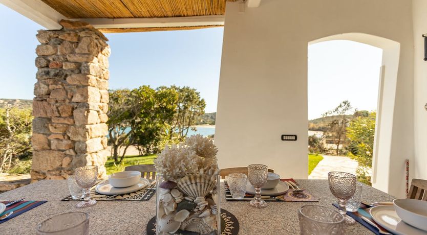 Photo of The Black Rose