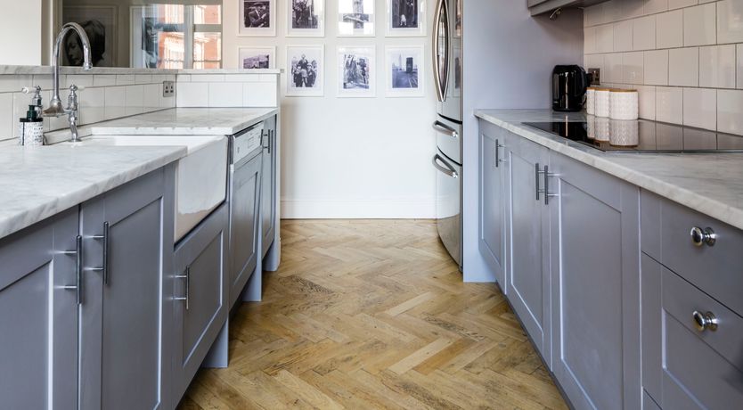 Photo of The Queen's Nod