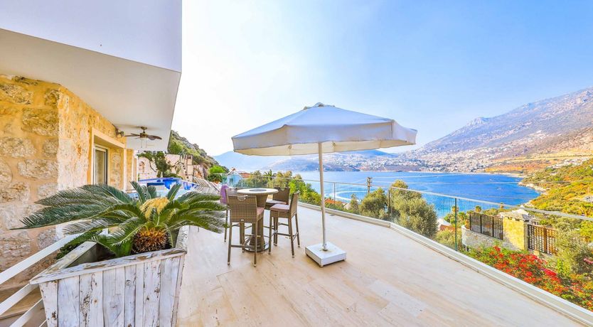 Photo of Taurus Twilight