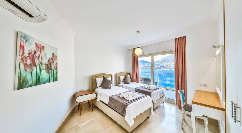 Photo of Taurus Twilight