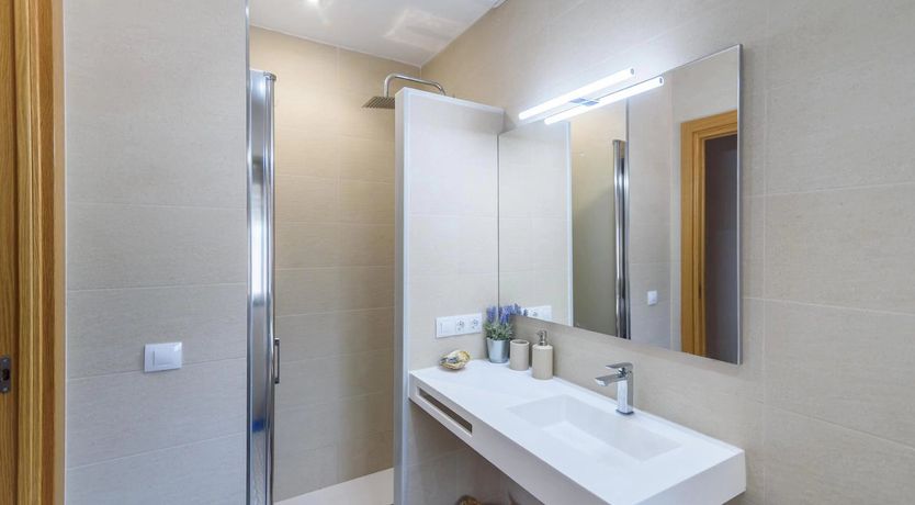 Photo of The Honeybee Spot