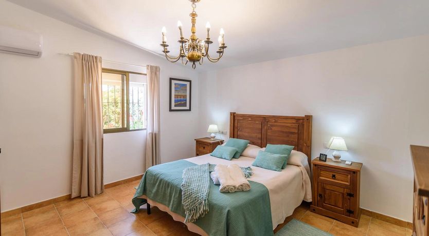 Photo of The Honeybee Spot