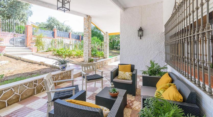 Photo of The Honeybee Spot