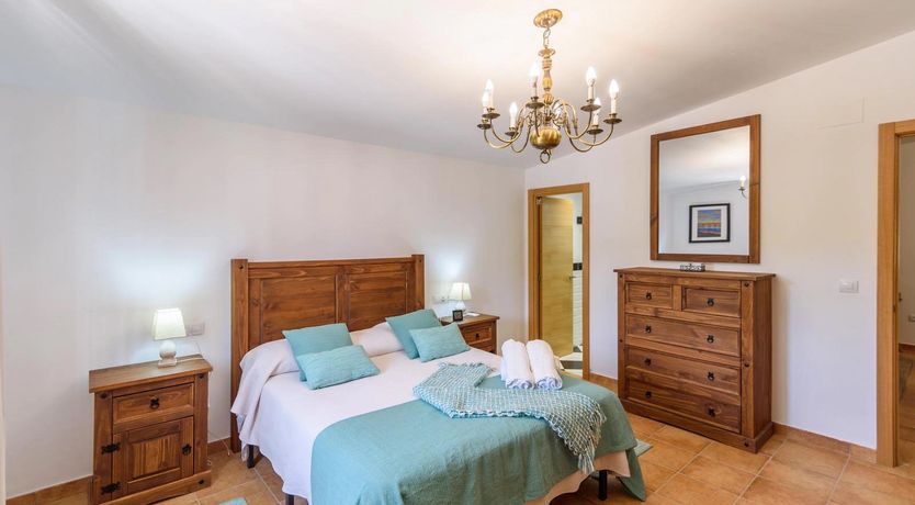 Photo of The Honeybee Spot