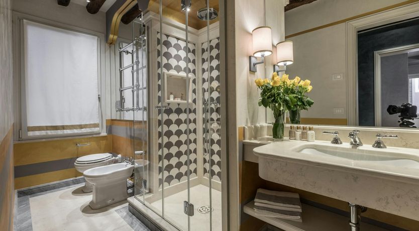 Photo of Illustrious Venus