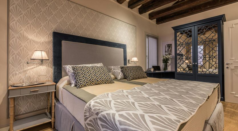 Photo of Illustrious Venus