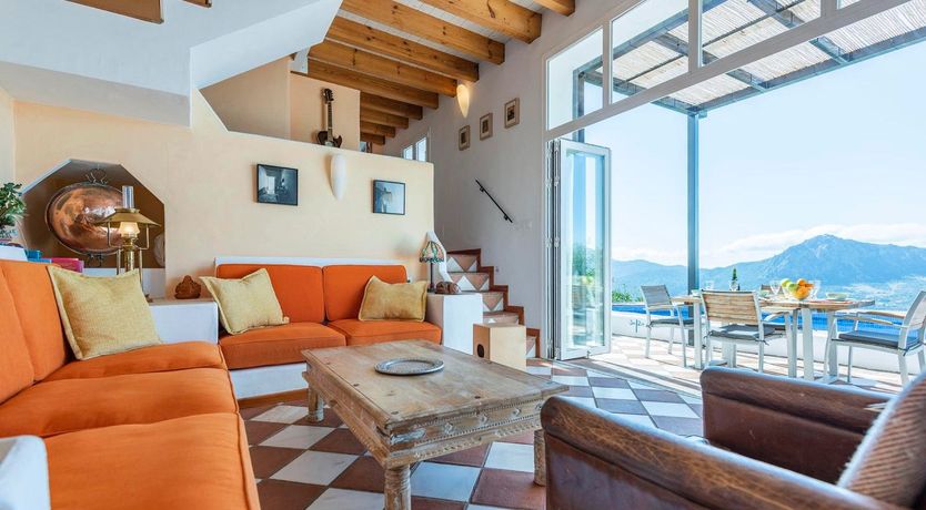 Photo of Spanish Blue