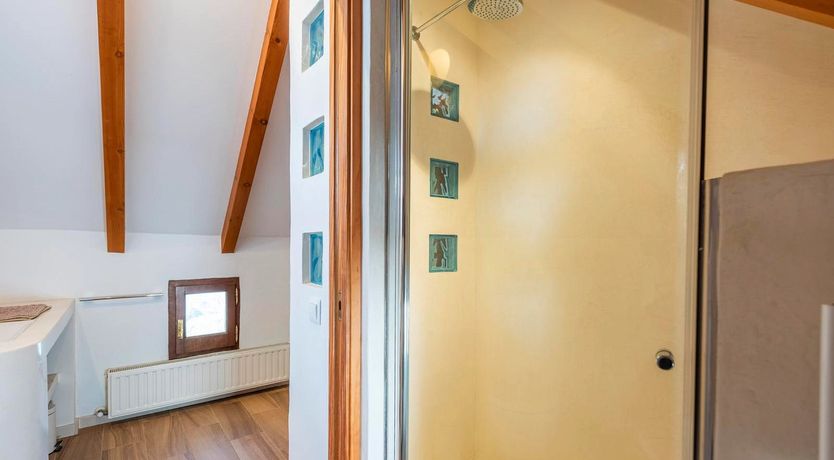 Photo of Spanish Blue