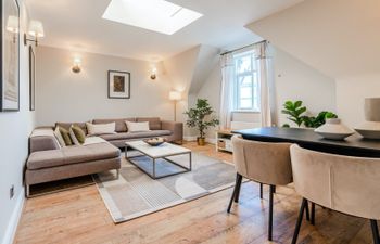 Roaring London Apartment