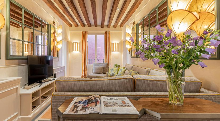 Photo of Palazzo Bliss