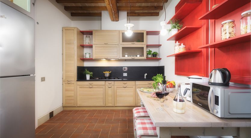 Photo of Olives & Roses