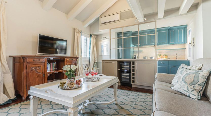 Photo of Venice, I Can Feel the Waves