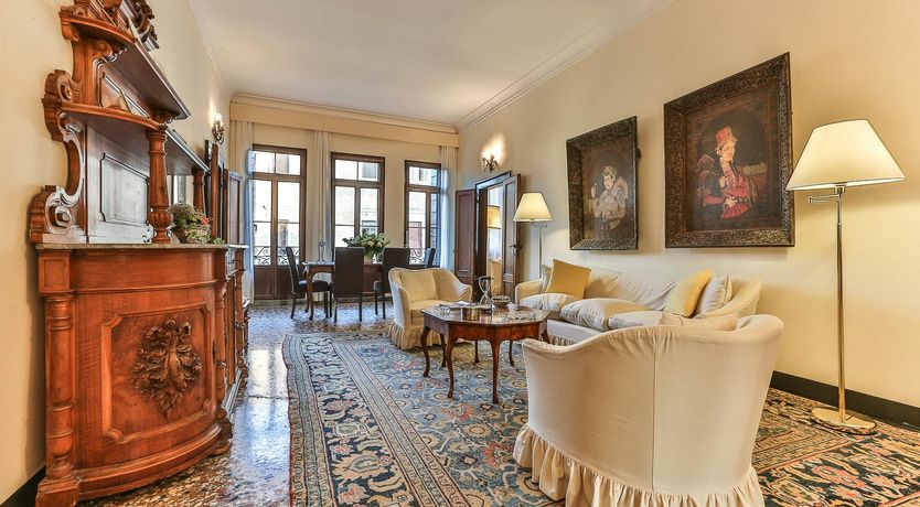 Photo of The Bellini