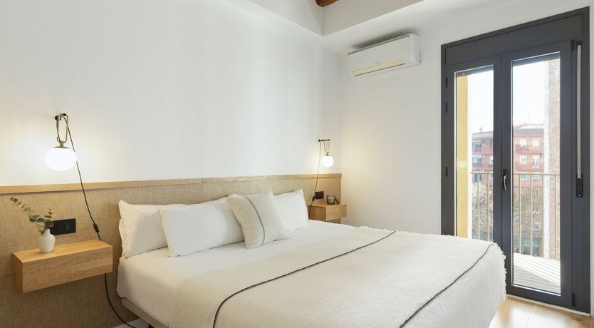 Photo of Tiptoes On The Roof