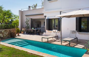 A Spanish Garden Villa