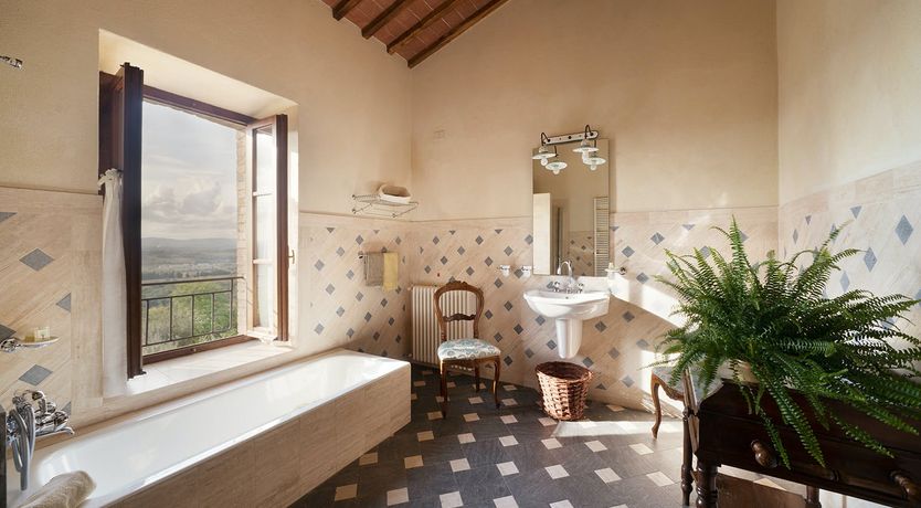 Photo of Toasted Oak