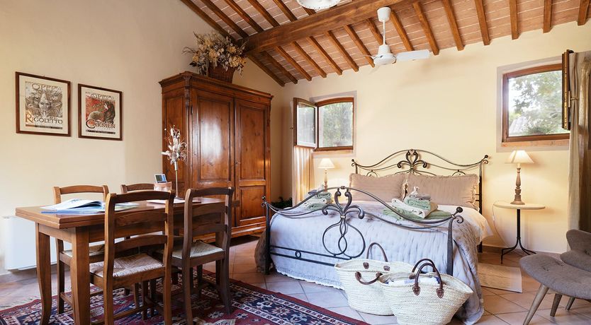 Photo of Toasted Oak