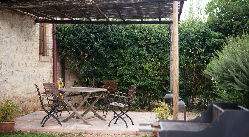 Photo of Toasted Oak