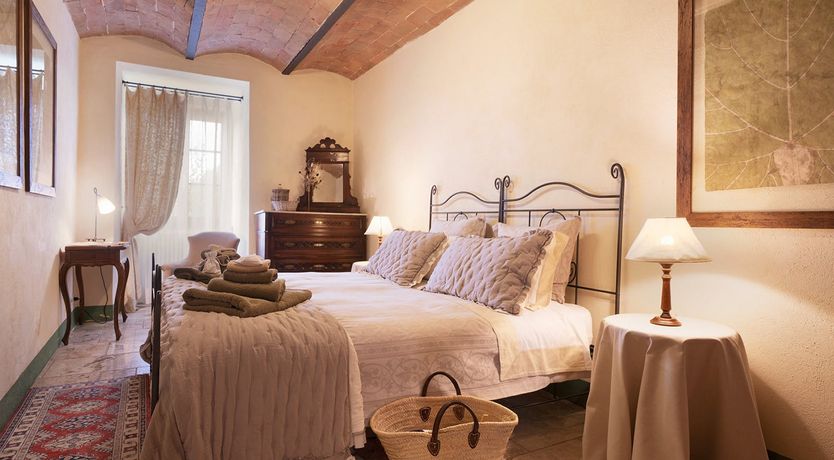 Photo of Toasted Oak