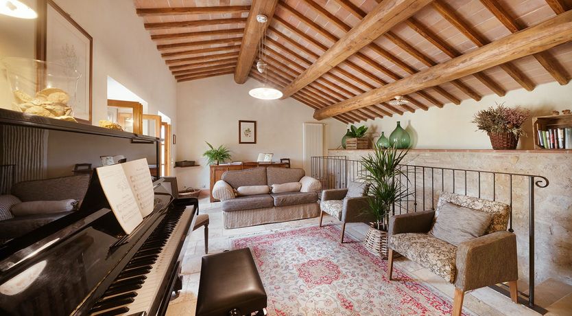 Photo of Toasted Oak