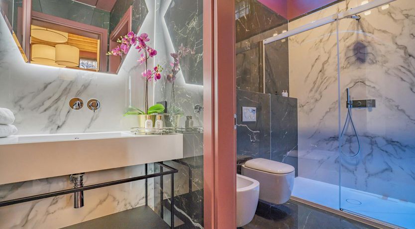 Photo of Venetian Blush