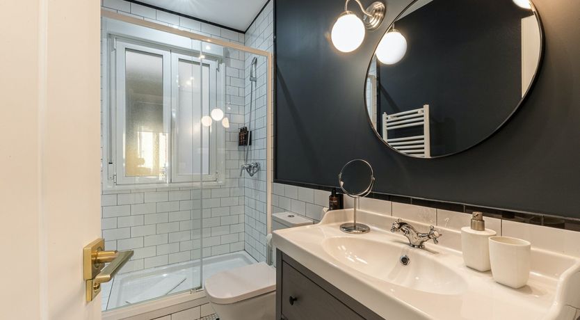 Photo of Spanish Stroll