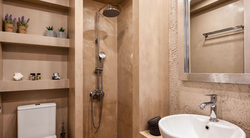 Photo of White Horizon