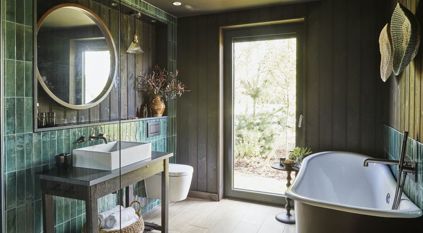 Photo of The Amber Rose