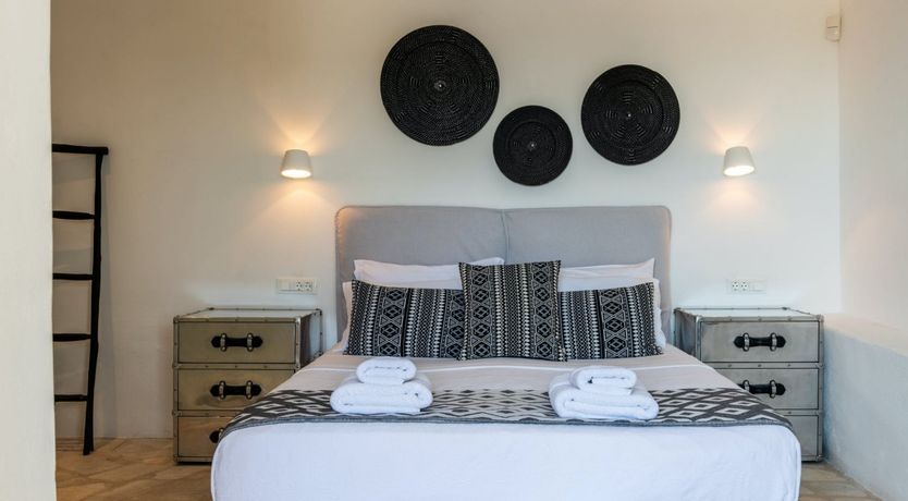 Photo of The Blue Harmony