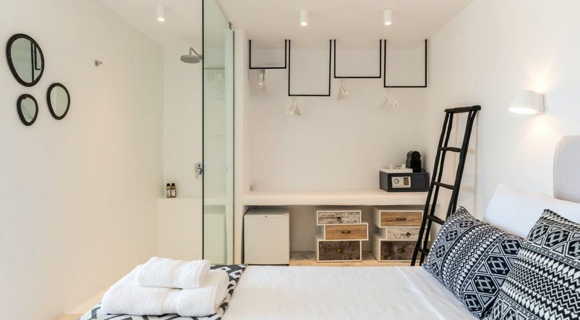 Photo of The Blue Harmony