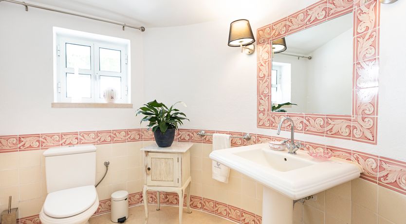 Photo of Warm & Cosy