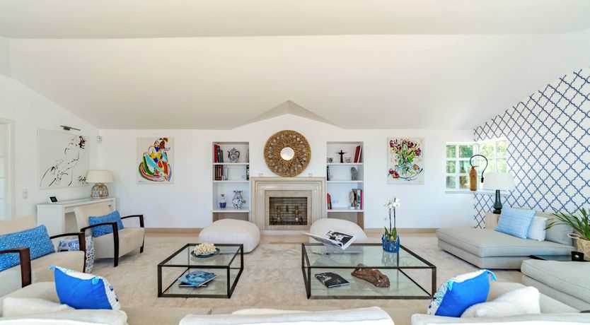 Photo of Warm & Cosy