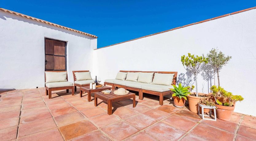 Photo of Gazing at the Horizon