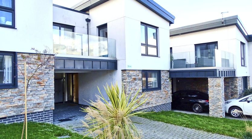 Photo of The Golden Gilded