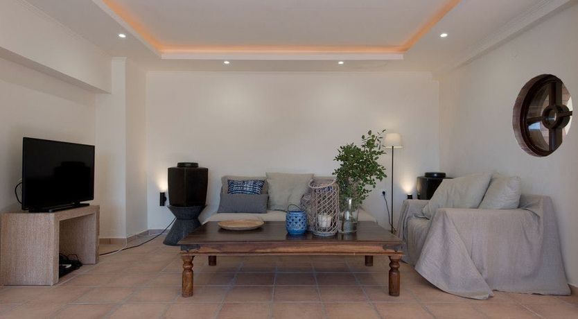 Photo of Acropolis & Chianti