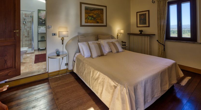 Photo of Tangerine Tree