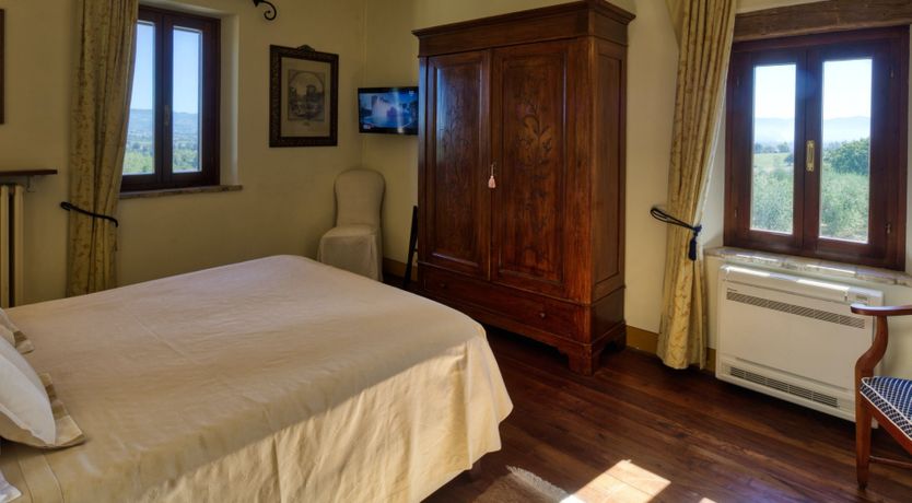 Photo of Tangerine Tree