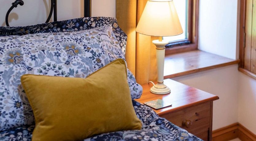 Photo of 2 Bed in Cardinham