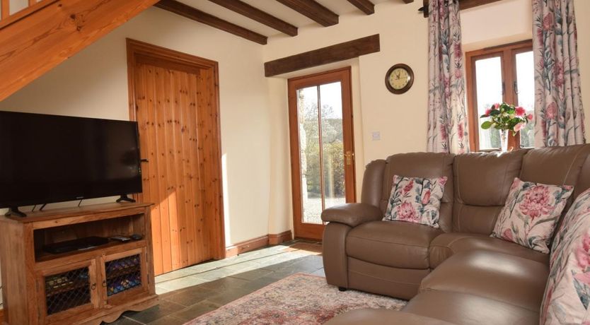 Photo of 2 Bed in Cardinham