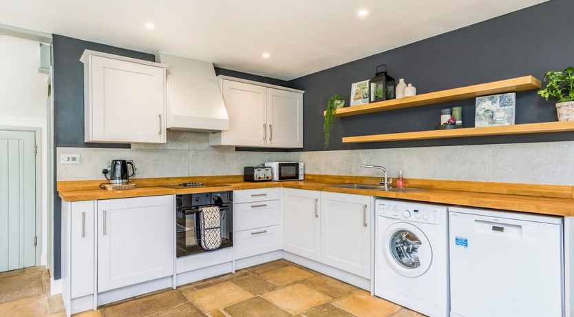 Photo of The Barn Light