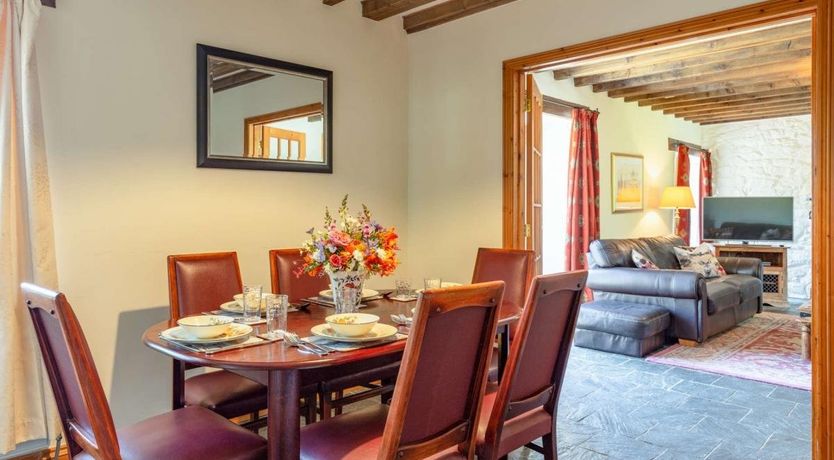 Photo of 3 Bed in Cardinham