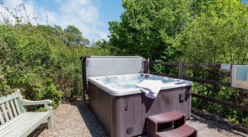 Photo of 3 Bed in Cardinham