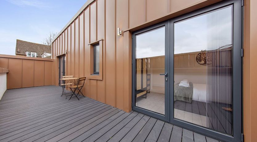 Photo of A West London Perspective