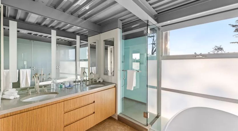 Photo of Malibu Dreamscape