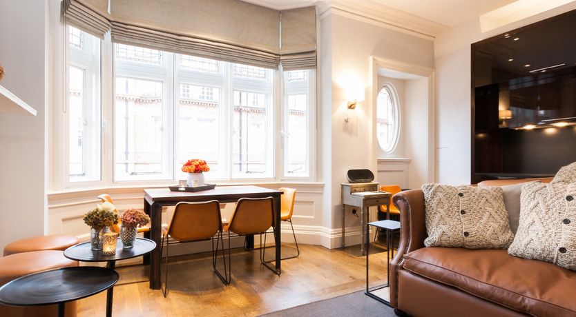 Photo of Cocktail Party