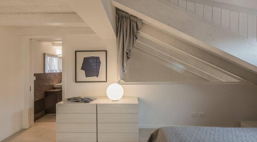 Photo of The Oyster Shell