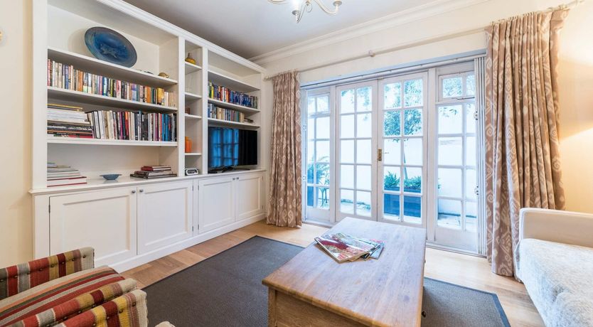 Photo of The Olde Time