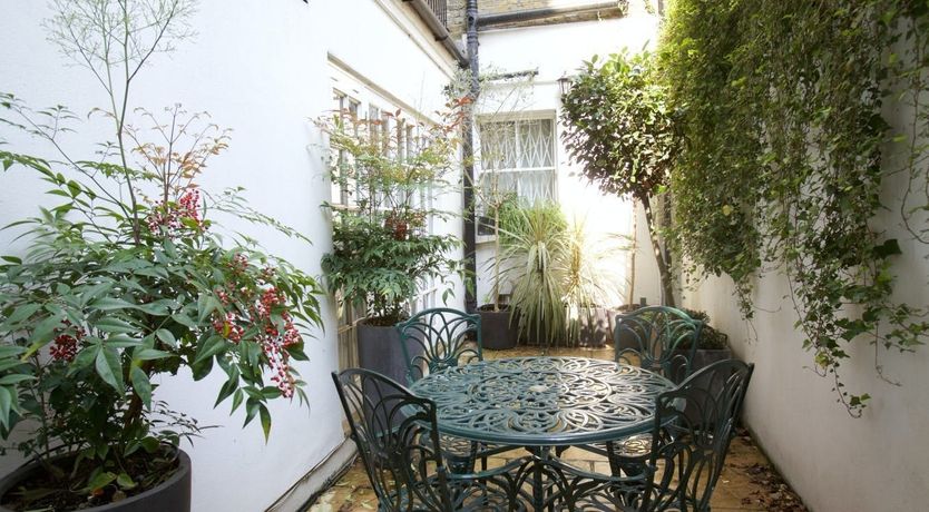 Photo of The Olde Time